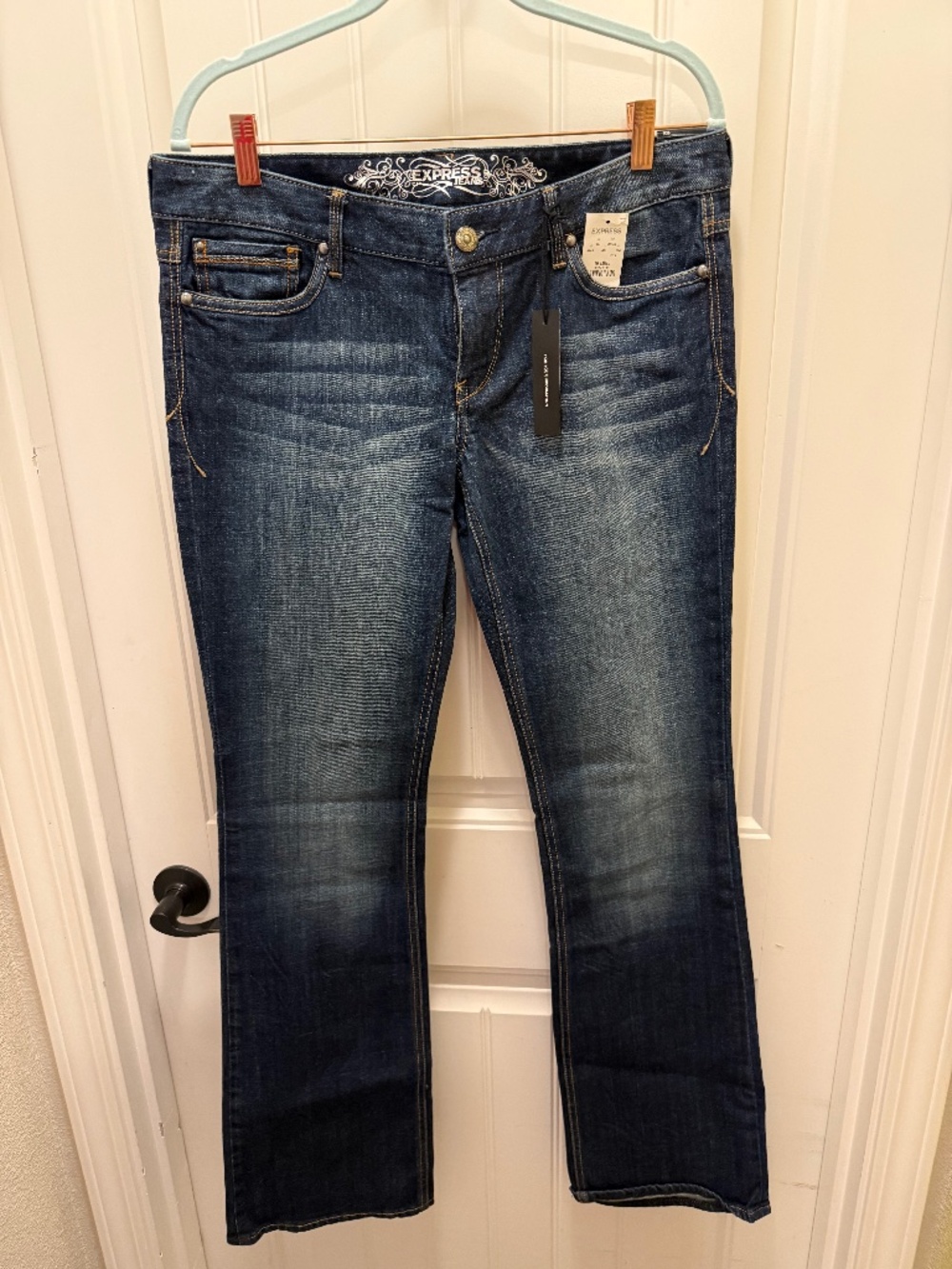 Express Low Rise Stella Boot Cut 10 Long NWT